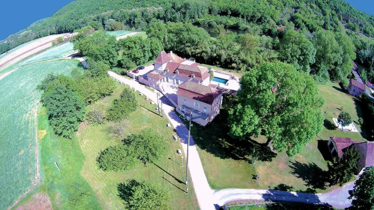 Gîte Le domaine de l'Escadasse Faycelles 0*,